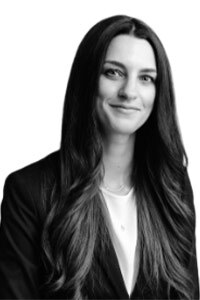 sjb-our-team_sarah-4